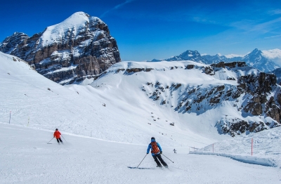 Italy in winter: vast circuits, sunlit terraces, and la dolce neve