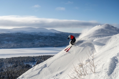 Sweden in winter: big fells, forest laps, and auroras over your chairlift