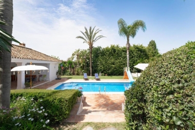 Luxury 2-Bed Retreat with Private Pool in Marbella