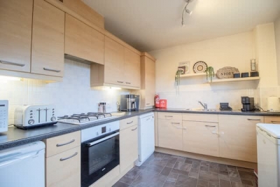 Garden View - 2-Bed Apartment in Blantyre.