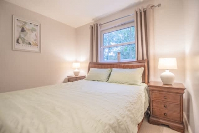 Garden View - 2-Bed Apartment in Blantyre.