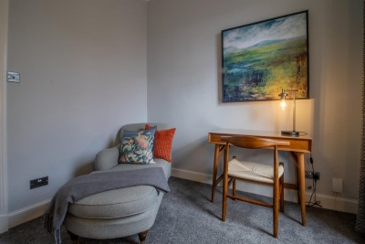 Ravenswood: Stunning Historic 1910 Sandstone Villa