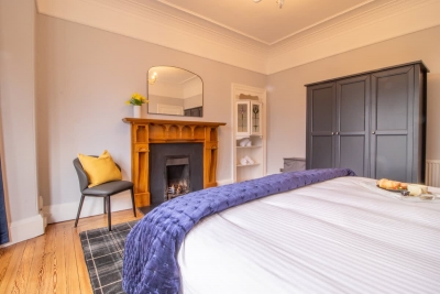 Ravenswood: Stunning Historic 1910 Sandstone Villa