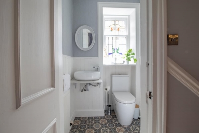 Ravenswood: Stunning Historic 1910 Sandstone Villa