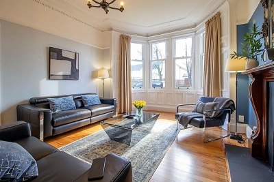 Ravenswood: Stunning Historic 1910 Sandstone Villa