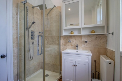 Ravenswood: Stunning Historic 1910 Sandstone Villa
