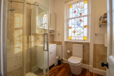 Ravenswood: Stunning Historic 1910 Sandstone Villa