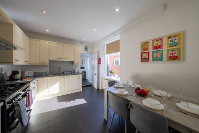 Balmoor House - 4 Beds in Peterhead near the coast