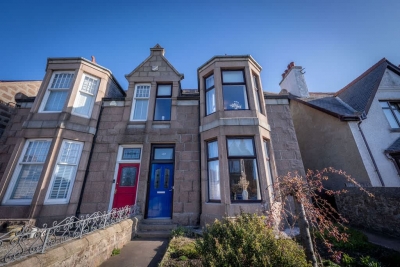 Balmoor House - 4 Beds in Peterhead near the coast