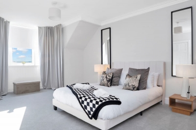 Milton Apartment - 3 Beds, Kirkcaldy with sea view