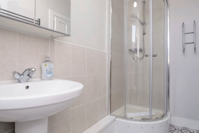 Milton Apartment - 3 Beds, Kirkcaldy with sea view