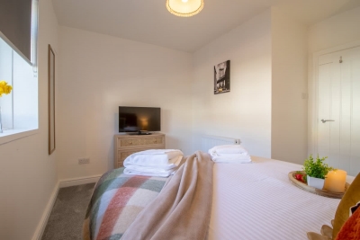 Betty's House - 3 bedroom in Coatbridge
