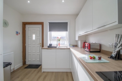 Betty's House - 3 bedroom in Coatbridge