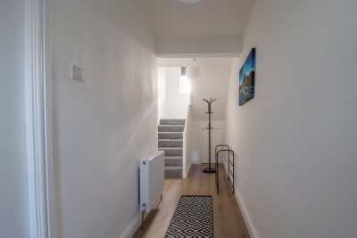 Betty's House - 3 bedroom in Coatbridge