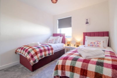 Betty's House - 3 bedroom in Coatbridge
