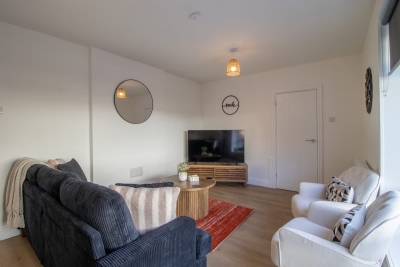 Betty's House - 3 bedroom in Coatbridge