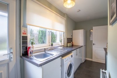 Culzean House - 2 Bedrooms in Coatbridge