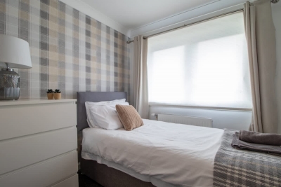 Culzean House - 2 Bedrooms in Coatbridge