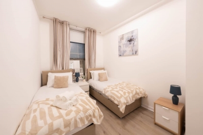 The Green- 2 Bed Flat near Aberdeen Ferry Terminal