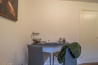 Angel House - 3 bedrooms close to Airdrie Centre