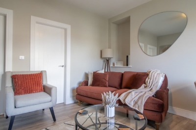 Sleeps 5 with walk in Shower, Rutherglen - Glasgow