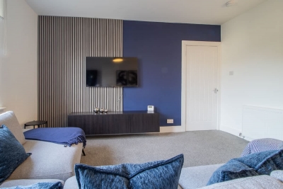 The Wishy - 2 Bedroom Flat in Newmains