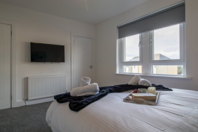The Wishy - 2 Bedroom Flat in Newmains