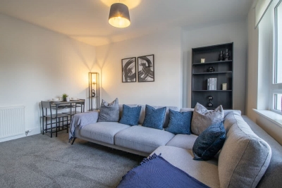 The Wishy - 2 Bedroom Flat in Newmains