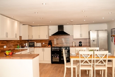 Willoughby Cottage - Rustic Retreat in Crieff