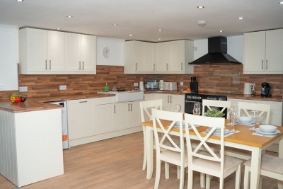 Willoughby Cottage - Rustic Retreat in Crieff