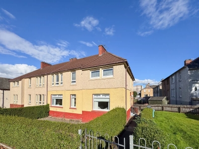 Ashgrove House - 3 bedroom in Coatbridge