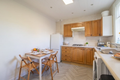 Ashgrove House - 3 bedroom in Coatbridge