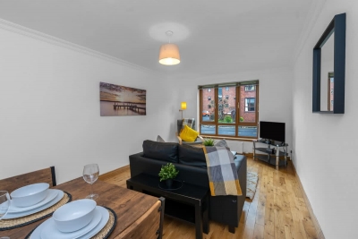 Binney Apartment - 1 double room