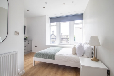 Double Ensuite Room + Shared Kitchen + Fast Wi-Fi