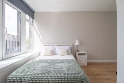 Double Ensuite Room + Shared Kitchen + Fast Wi-Fi