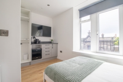 Double Ensuite Room + Shared Kitchen + Fast Wi-Fi