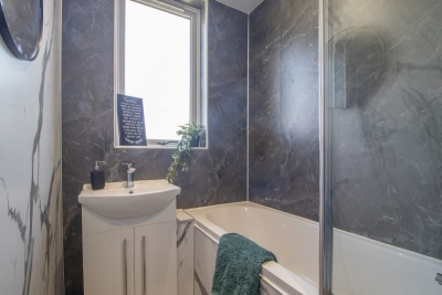 Highfield Apartment - 2 Bed Near Motherwell Centre