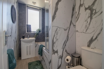 Highfield Apartment - 2 Bed Near Motherwell Centre