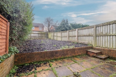 The Larky - Modern 2 Bed Cottage in Larkhall