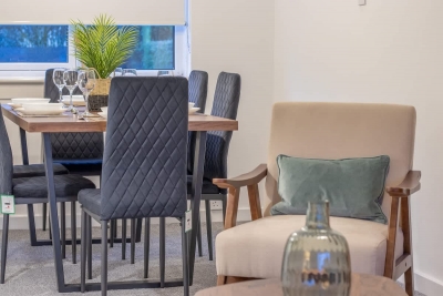 3BR Near Glasgow | Free Parking | Ideal for Work