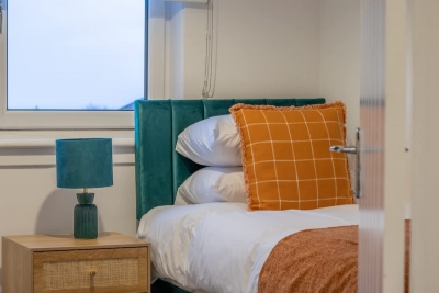 3BR Near Glasgow | Free Parking | Ideal for Work