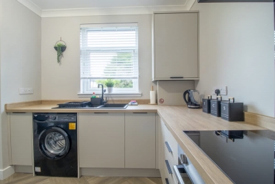 Westlea House - Spacious 3-Bed Home in Airdrie