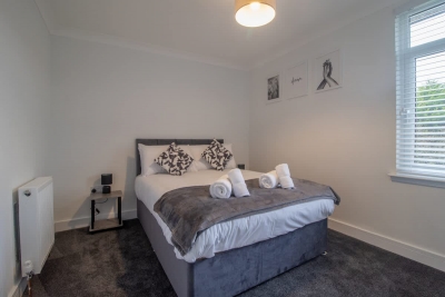 Westlea House - Spacious 3-Bed Home in Airdrie