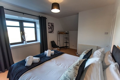 Beach House - 2 Bedrooms. Close to Beach & NC500