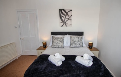 Beach House - 2 Bedrooms. Close to Beach & NC500