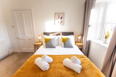 Beach House - 2 Bedrooms. Close to Beach & NC500