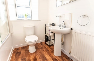 Beach House - 2 Bedrooms. Close to Beach & NC500