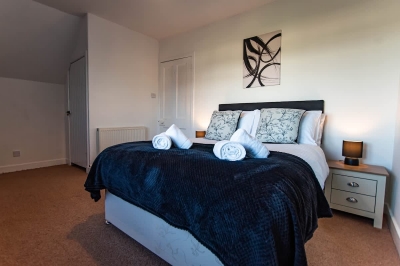Beach House - 2 Bedrooms. Close to Beach & NC500