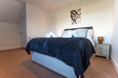 Beach House - 2 Bedrooms. Close to Beach & NC500