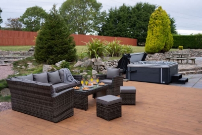 Woodside Barn-7-Bed with Hot Tub/Cinema/Games Room